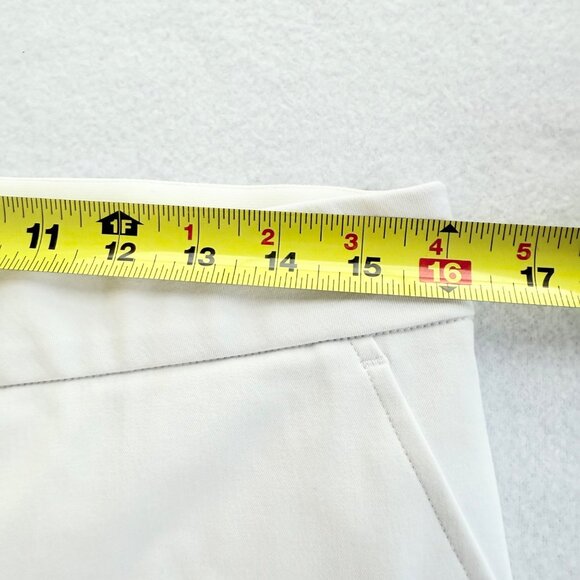 Spanx Women's Pull-on Stretch Boot Cut Back Mid Rise White Cropped Pants Size L - Picture 7 of 10